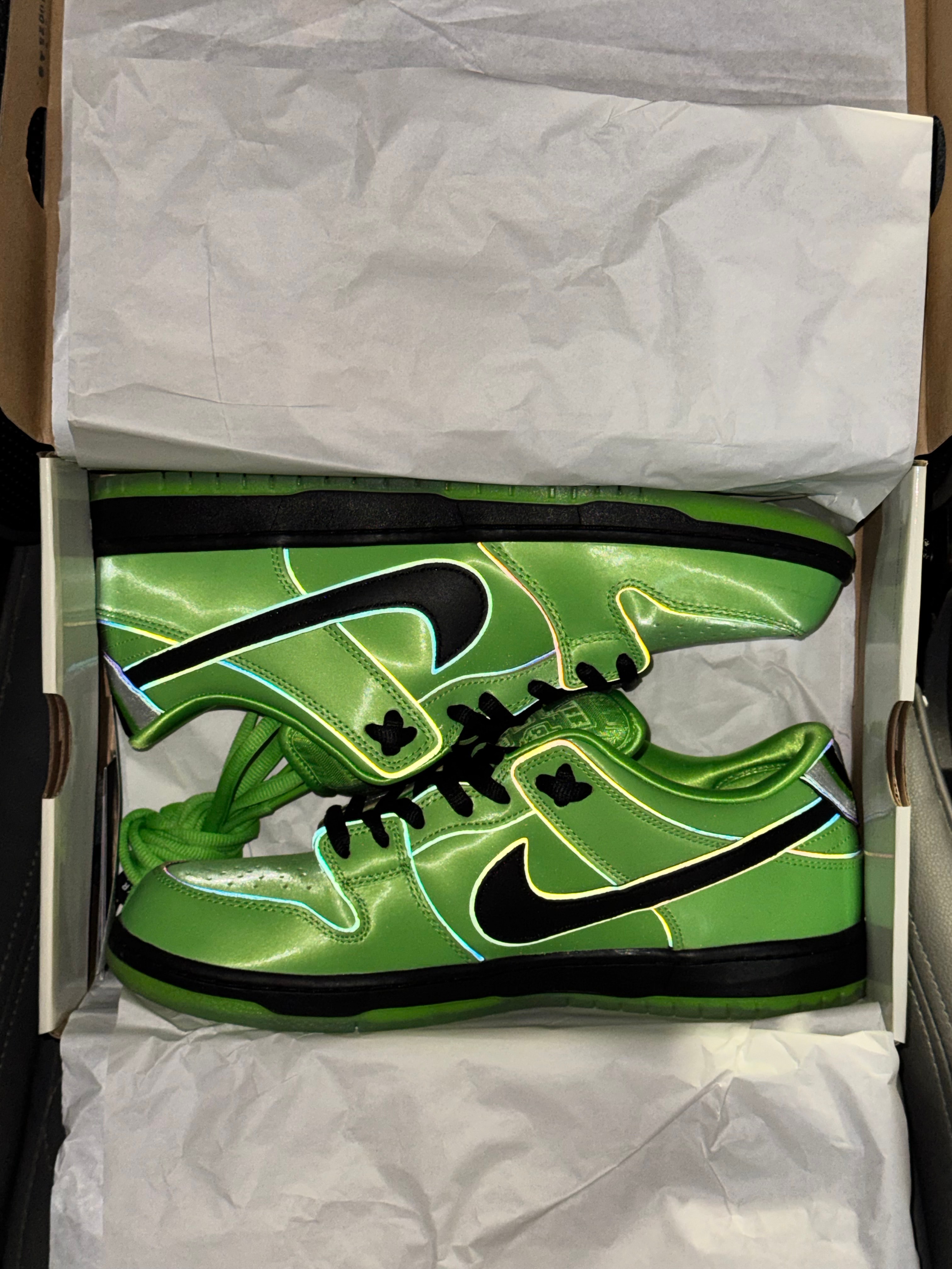 The Powerpuff Girls × Nike SB Dunk Low Pro QS "Buttercup"