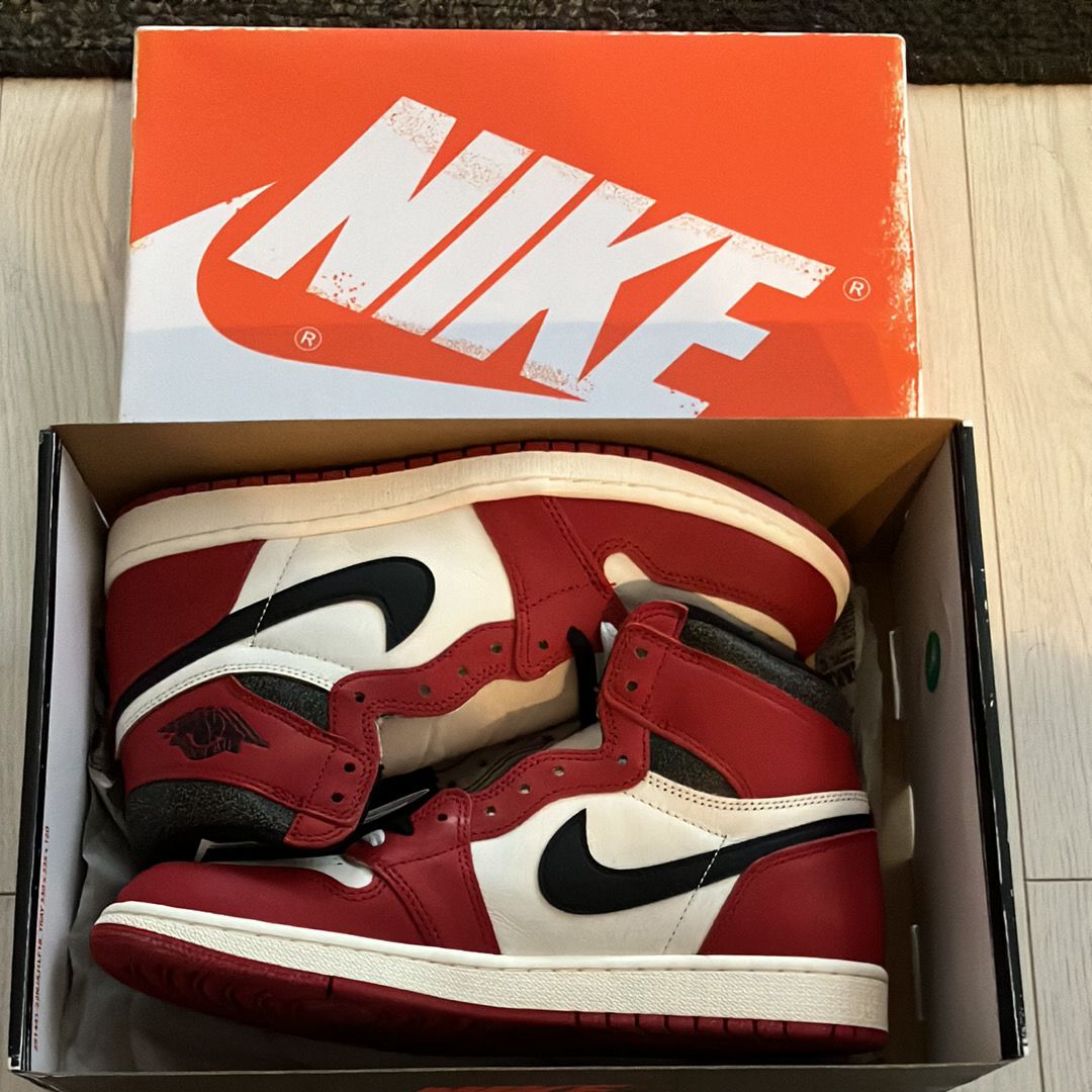 Nike Air Jordan 1 High OG "Lost & Found/Chicago"