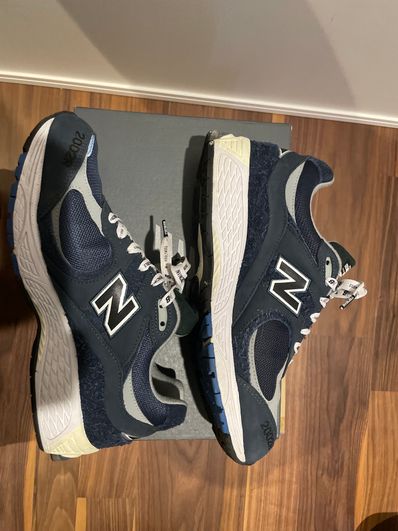 N.HOLLYWOOD × INVINCIBLE × New Balance 2002R GORE-TEX "Navy"