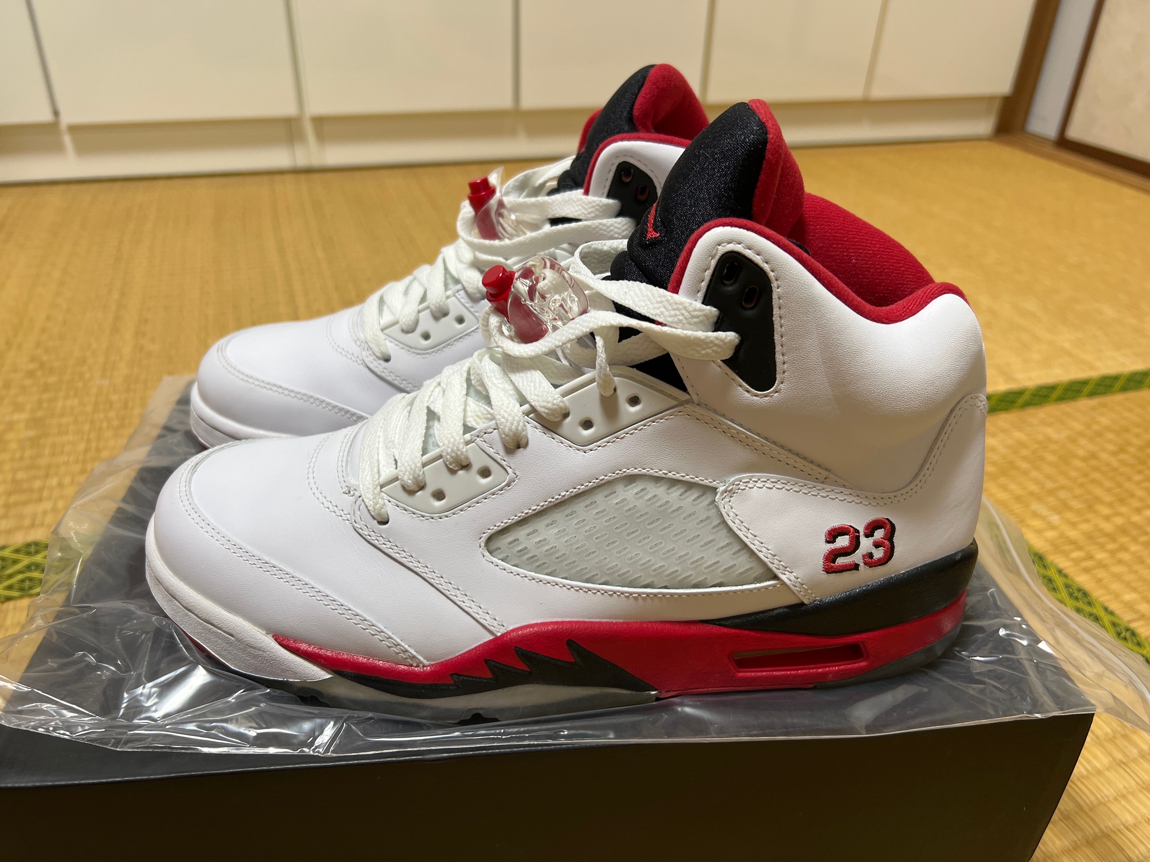 Nike Air Jordan 5 Retro "Fire Red/Black Tongue" (2013)