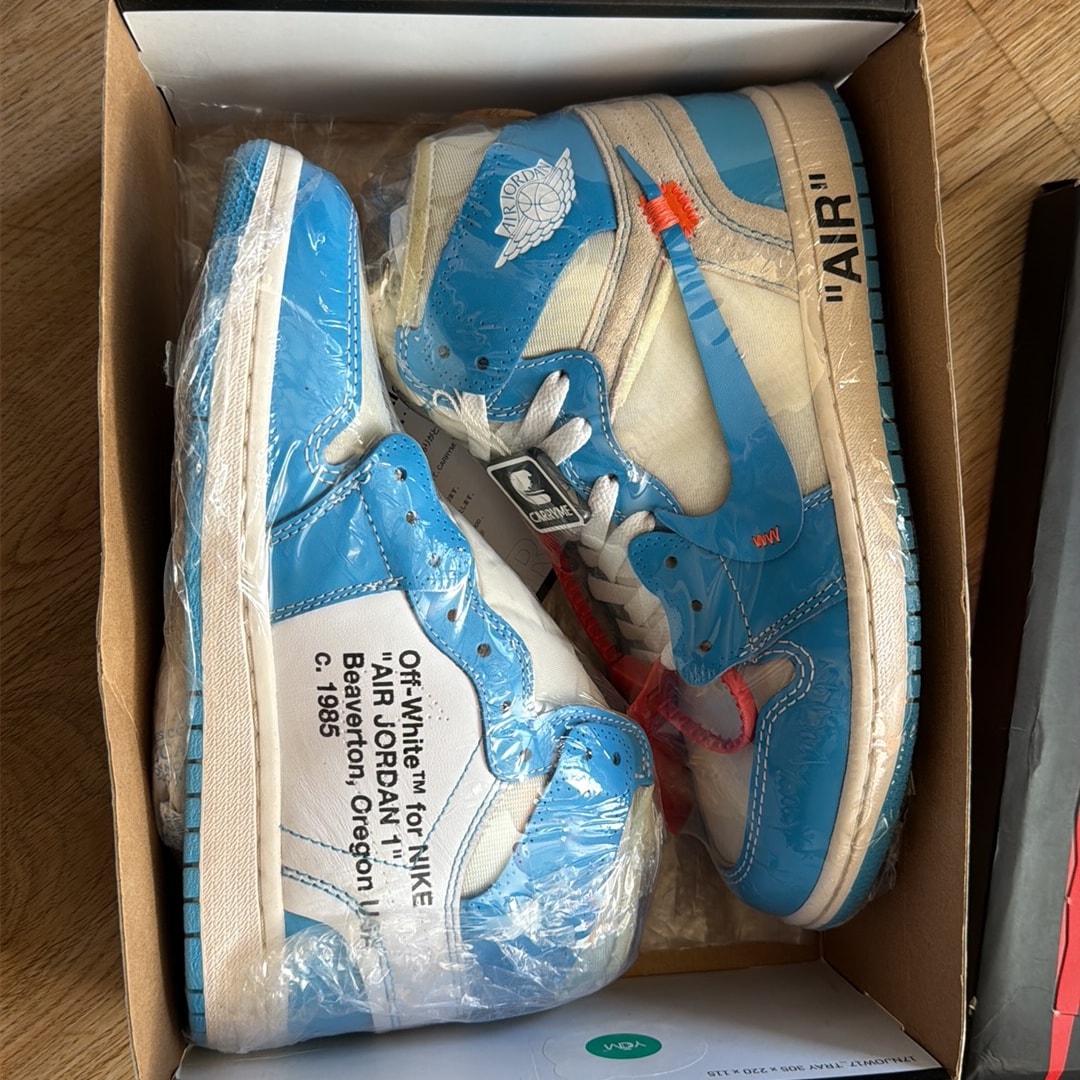 Off-White × Nike Air Jordan 1 High UNC "White/Dark Powder Blue"
