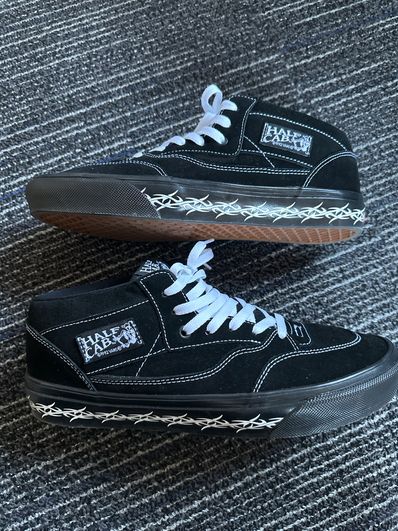 Supreme × Vans Half Cab "Black"