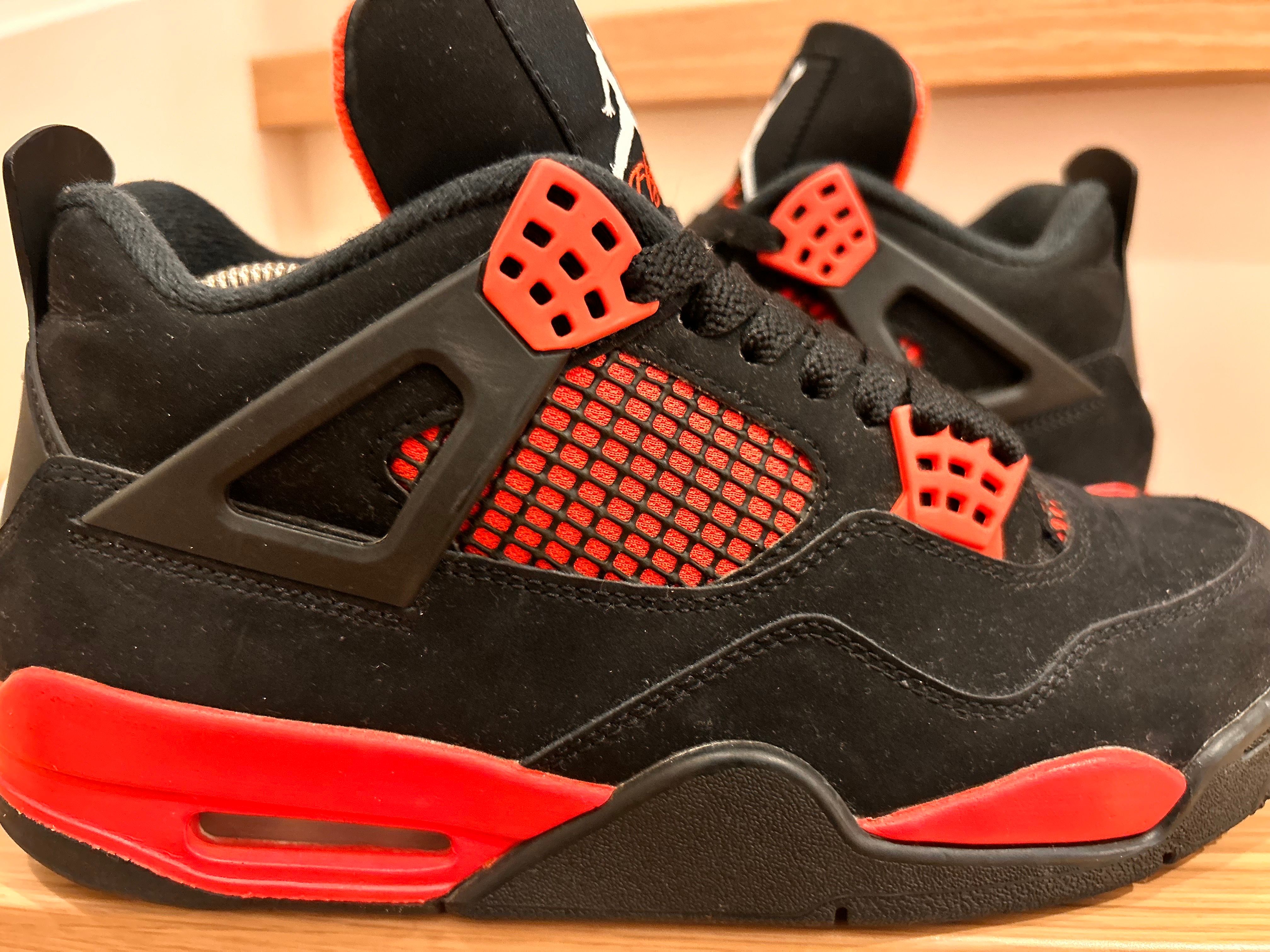 Nike Air Jordan 4 "Red Thunder/Crimson"