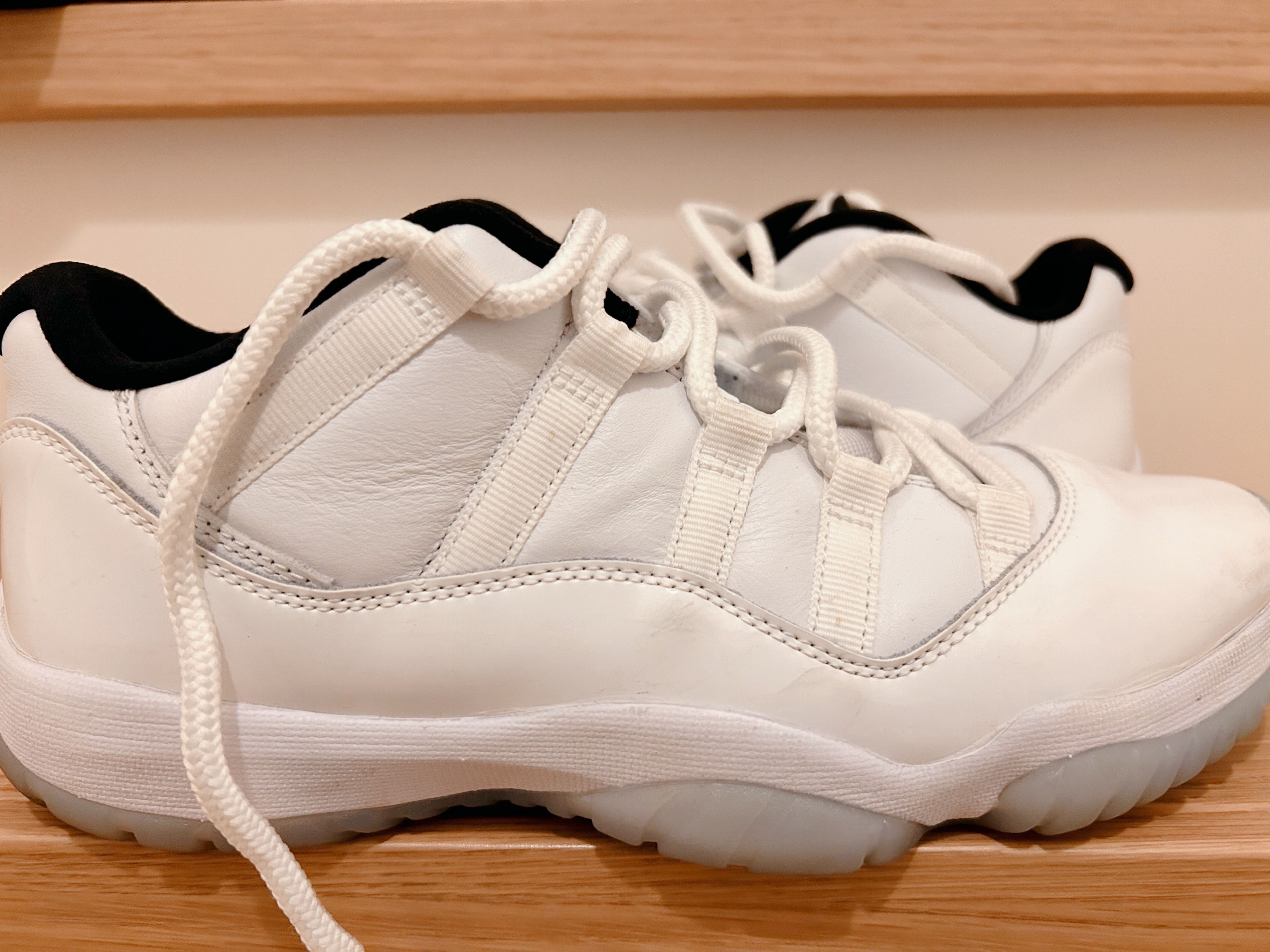 Nike Air Jordan 11 Low "Legend Blue"