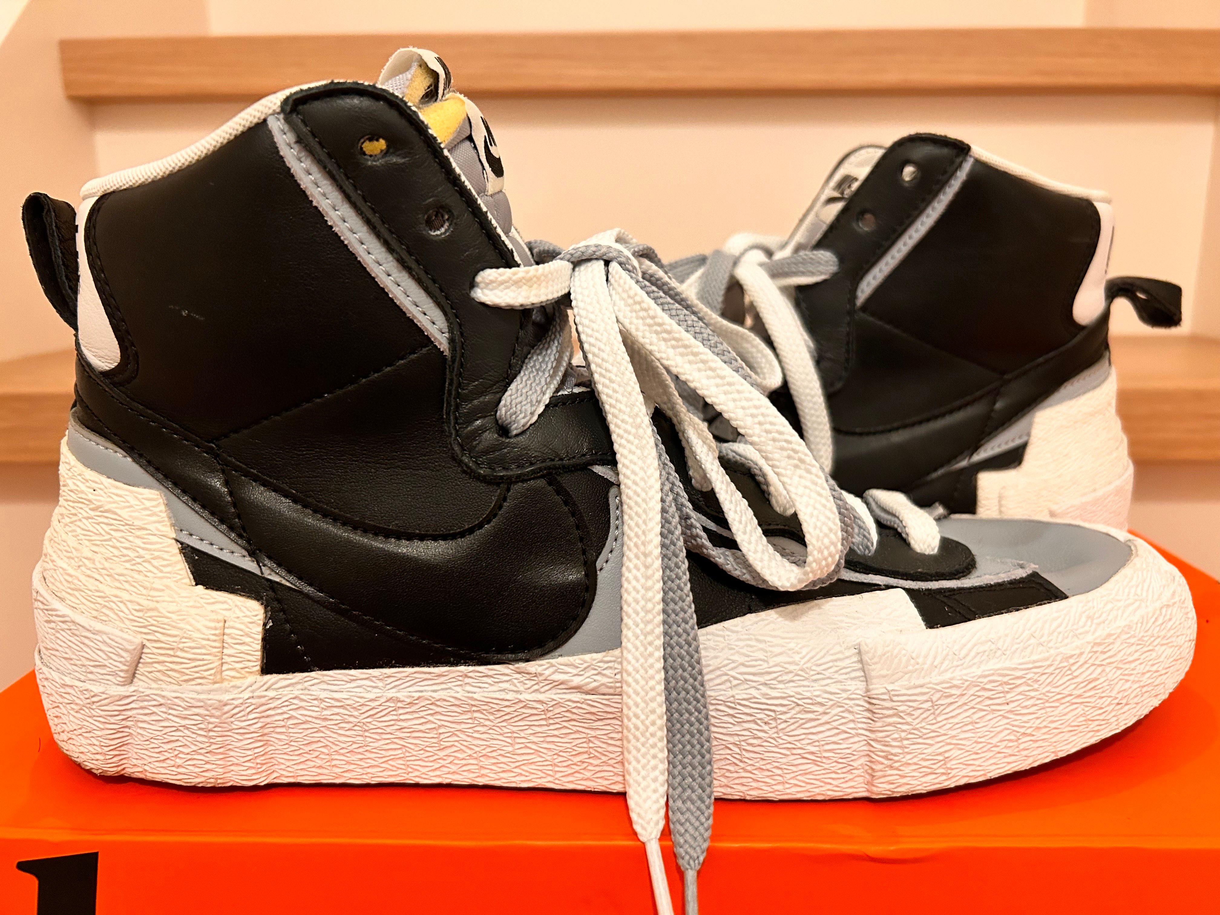 sacai × NIKE BLAZER MID "BLACK/WOLF GREY/WHITE"