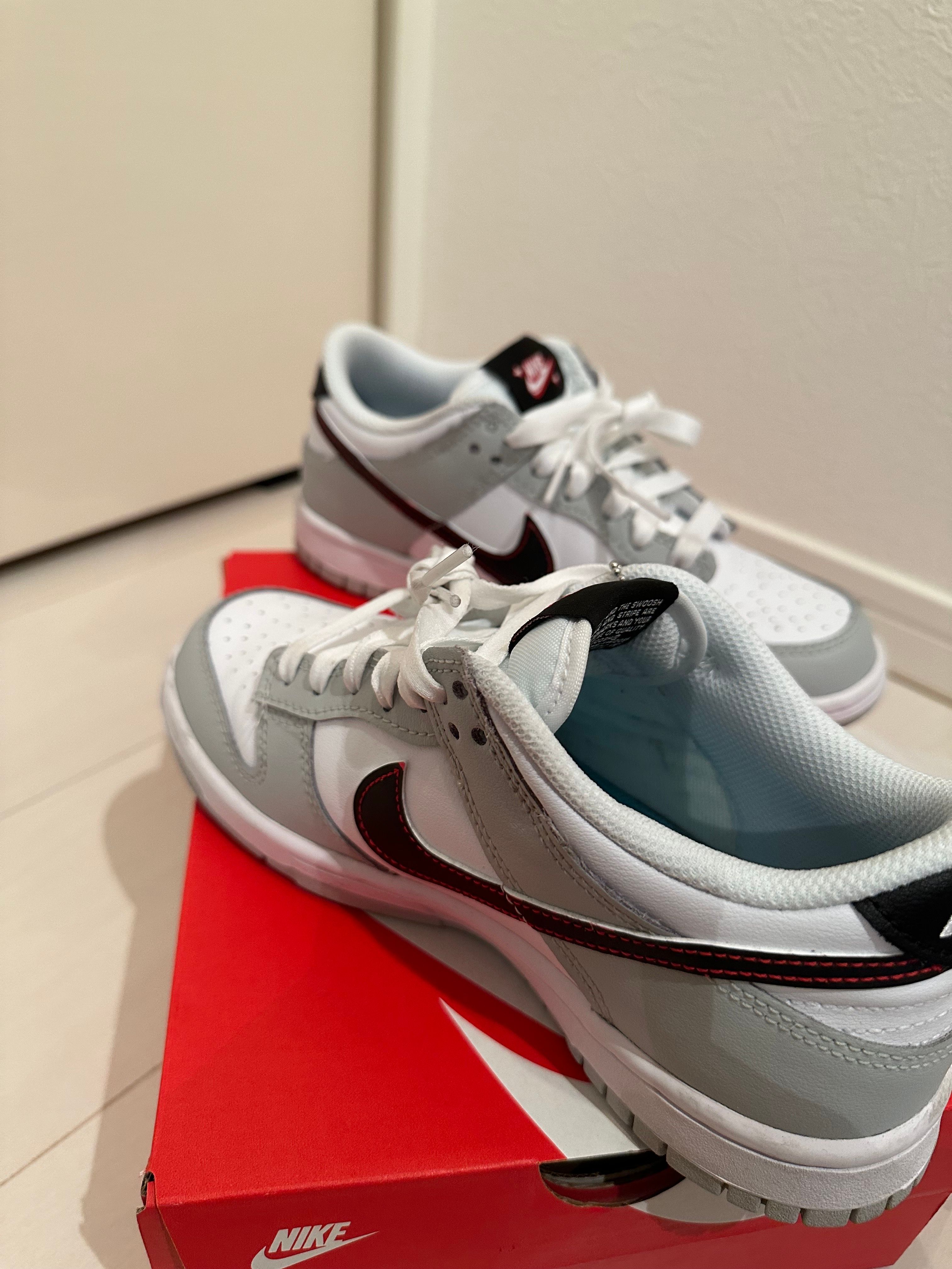 Nike GS Dunk Low SE Lottery "Grey Fog/Light Crimson"