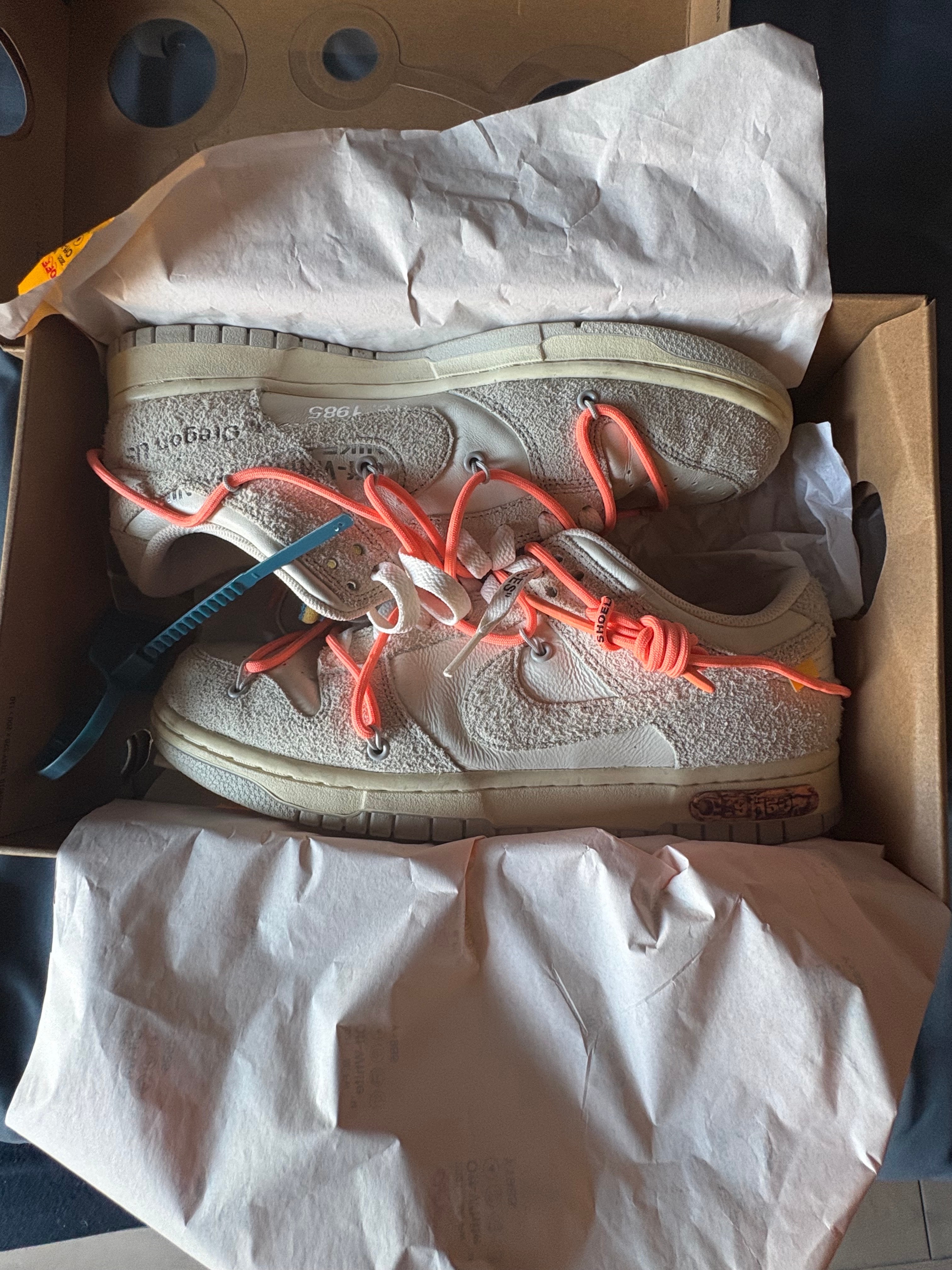 Off-White × Nike Dunk Low 1 of 50 "Lot.19" 