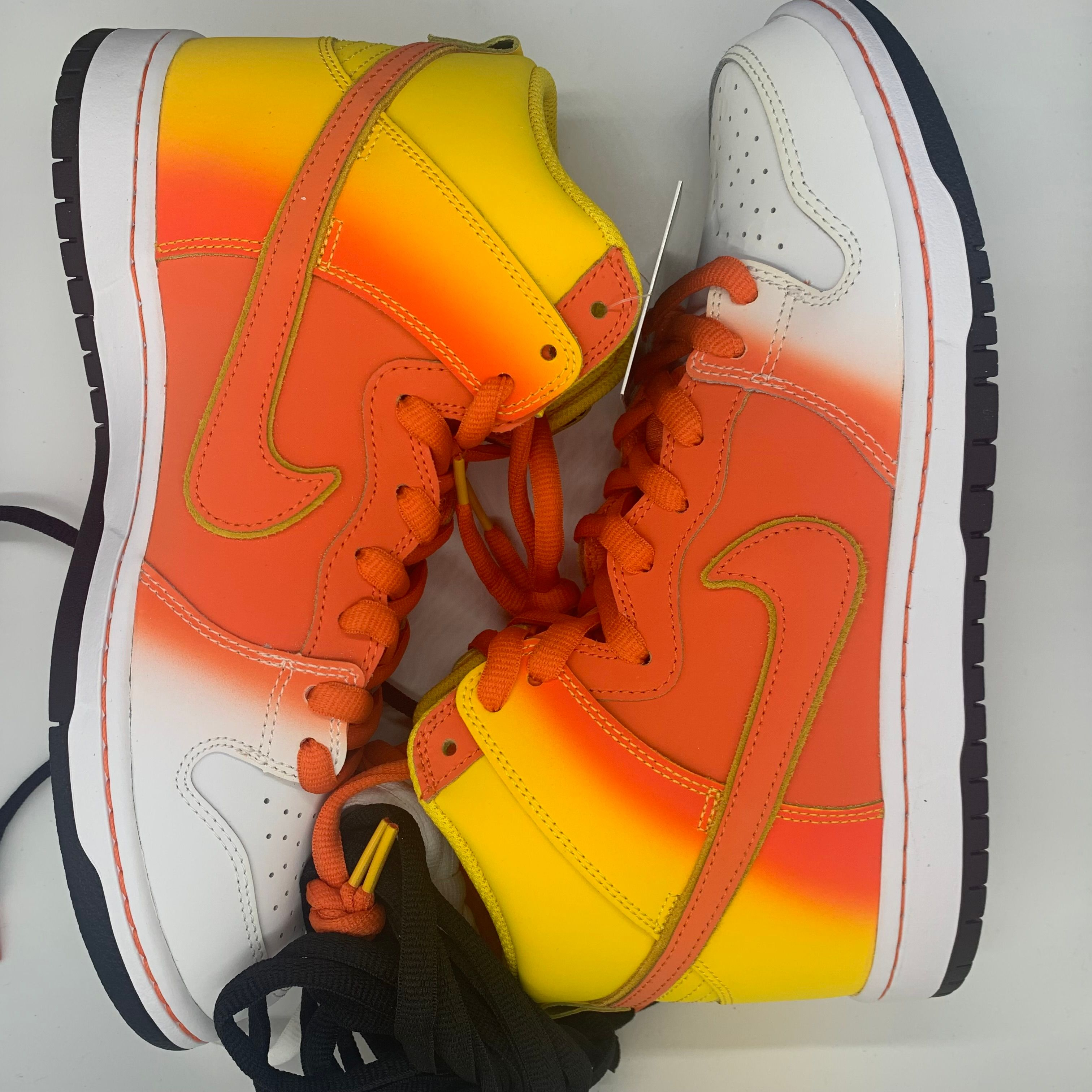 Nike SB Dunk High Pro "Sweet Tooth"