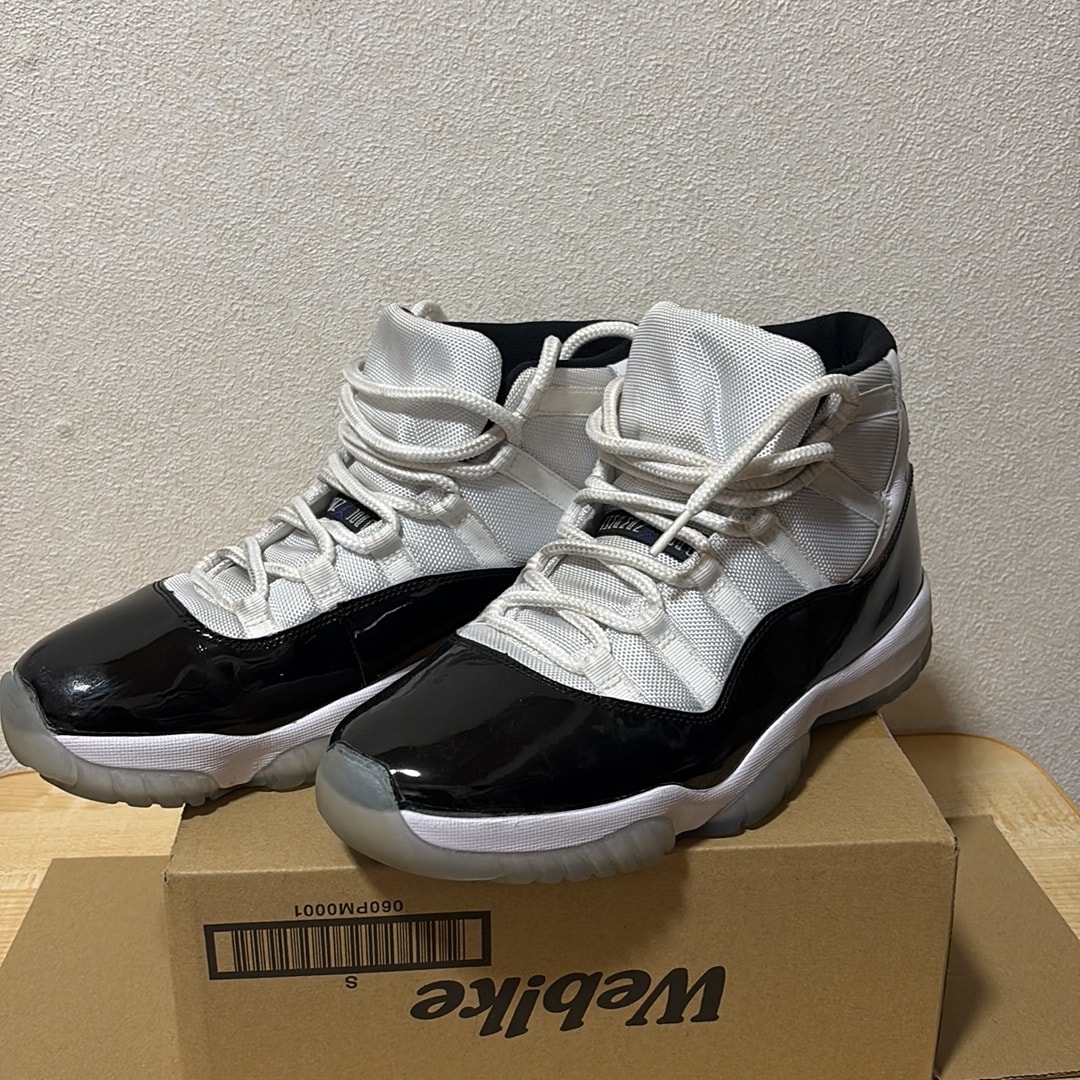 Nike Air Jordan 11 Retro "Concord" (2018)