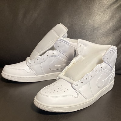 Nike Air Jordan 1 Mid "Triple White"