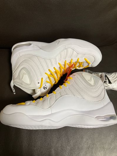Supreme × Nike Air Bakin "White/Amarillo"