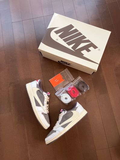 Travis Scott × Nike Air Jordan 1 Low OG SP "Reverse Mocha/Sail and Ridgerock"