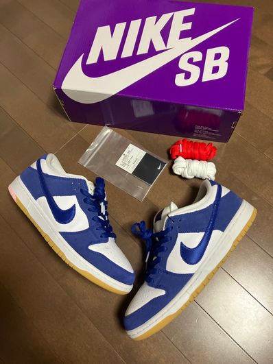 Nike SB Dunk Low "Los Angeles Dodgers/Deep Royal Blue"