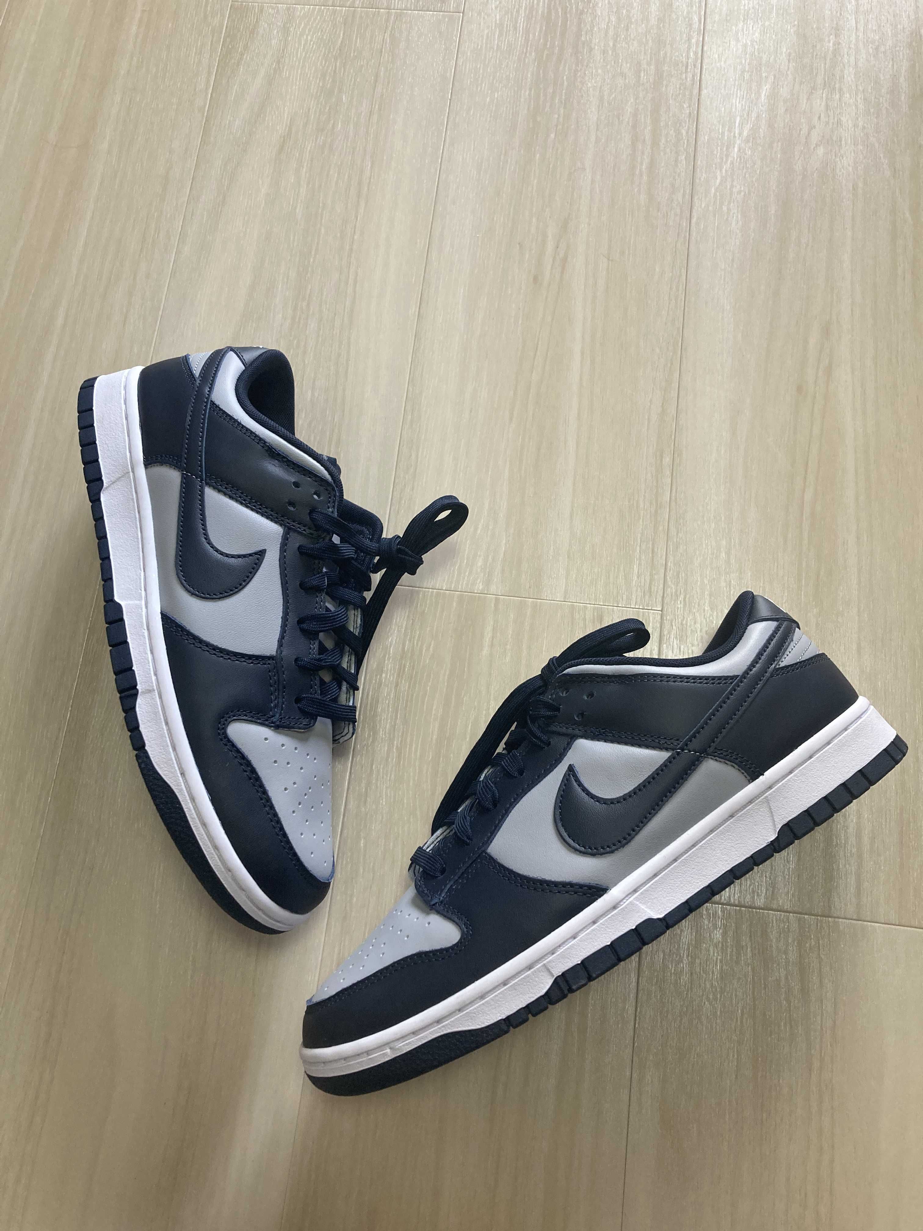 Nike Dunk Low "Championship Grey"