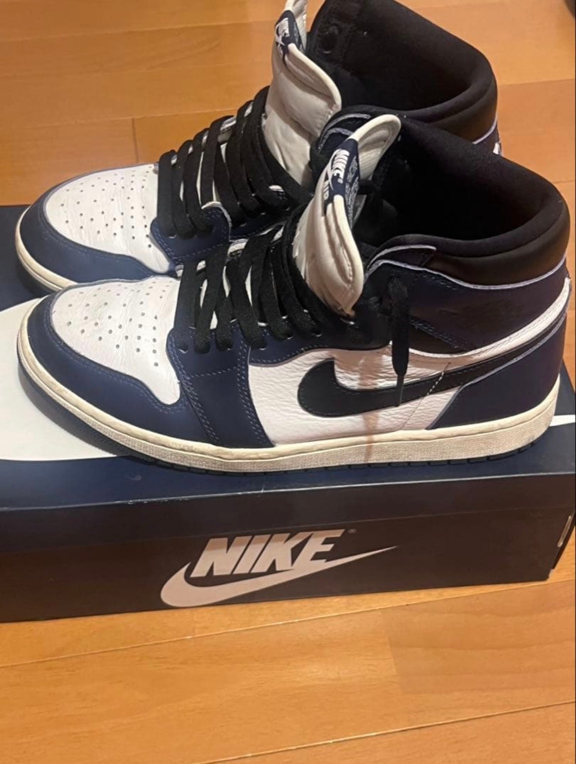 Nike Air Jordan 1 Retro High OG "Midnight Navy"