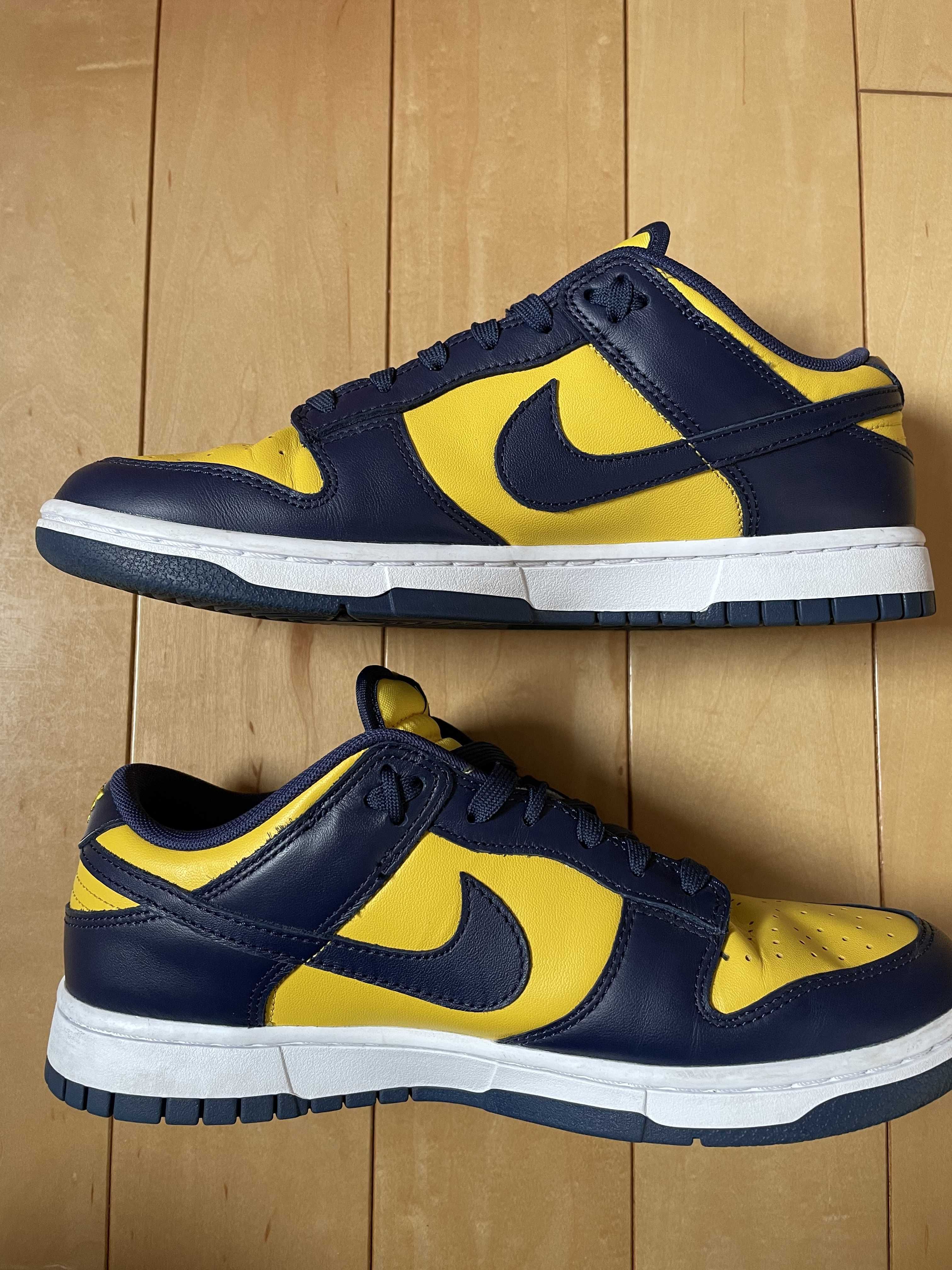 Nike Dunk Low "Michigan"