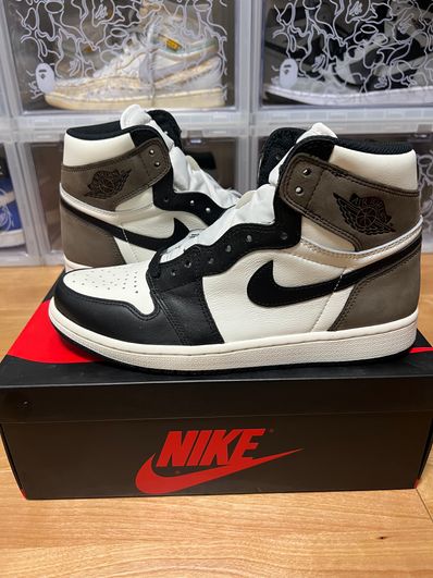 Nike Air Jordan 1 High OG "Sail/Dark Mocha/Black"