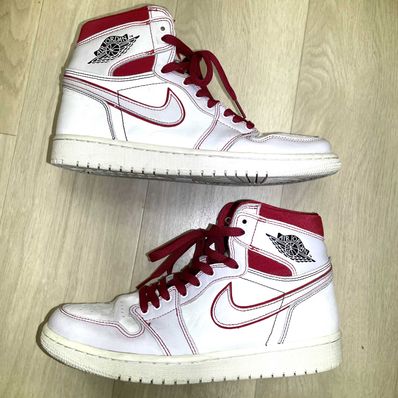 Nike Air Jordan 1 Retro High OG "Sail/University Red"
