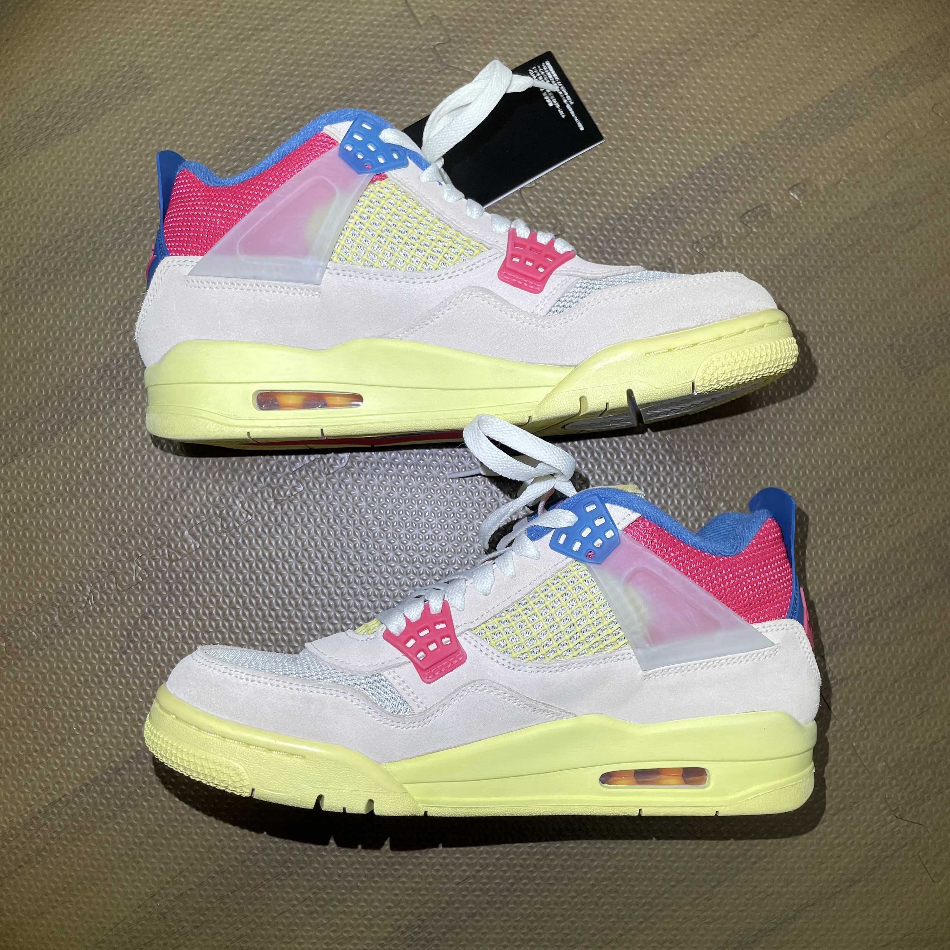 UNION × Nike Air Jordan 4 SP "Guava Ice/Light Fusion Red"