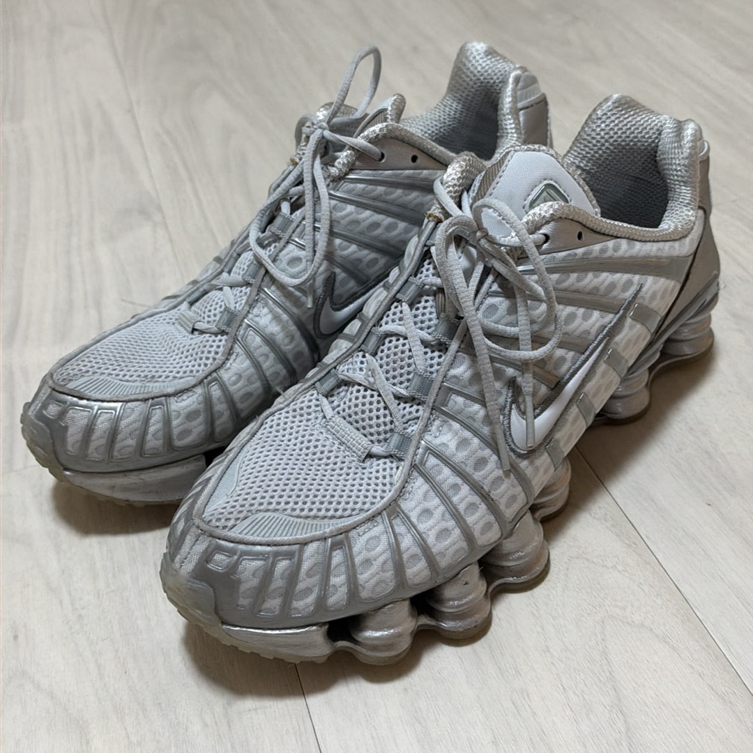 Nike Women's Shox TL "Pure Platinum and Metallic Silver"