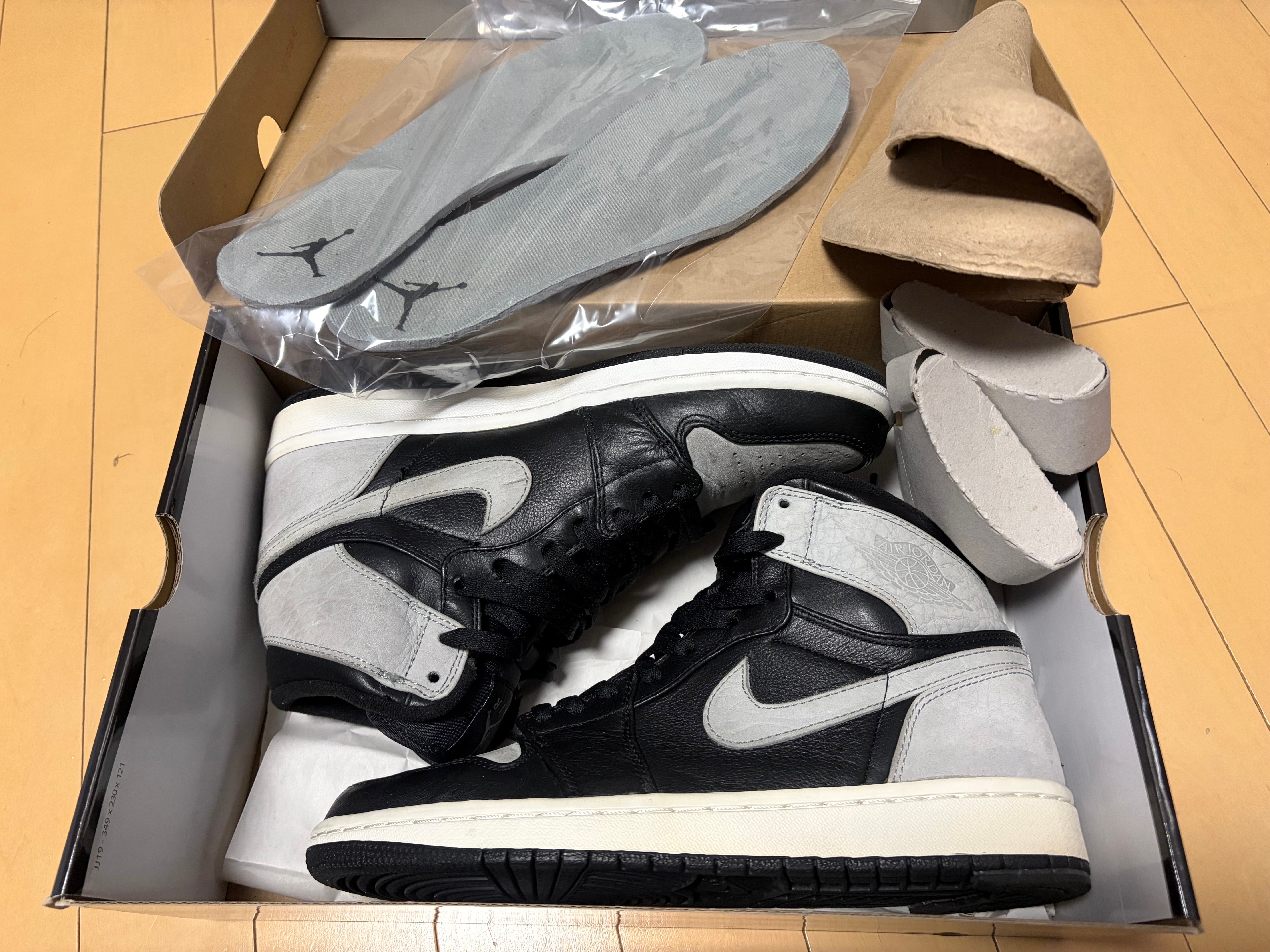 ナイキ エアジョーダン1 レトロ ハイ 