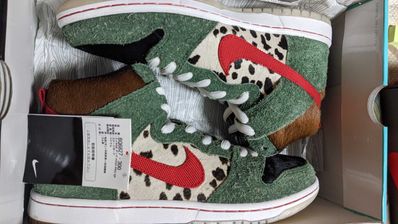 Nike SB Dunk High Pro QS "Dog Walker"