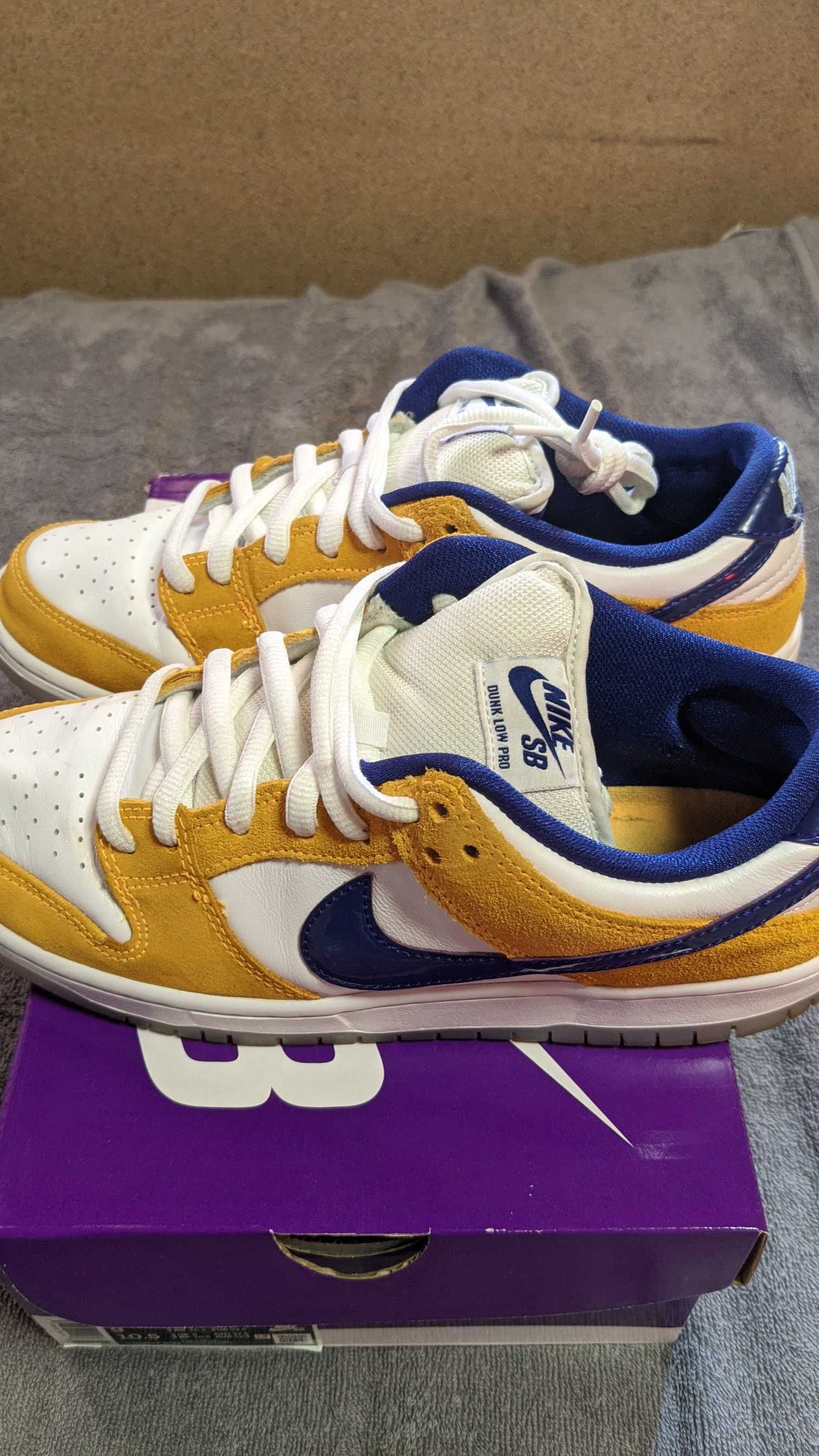 Nike SB Dunk Low "Laser Orange"