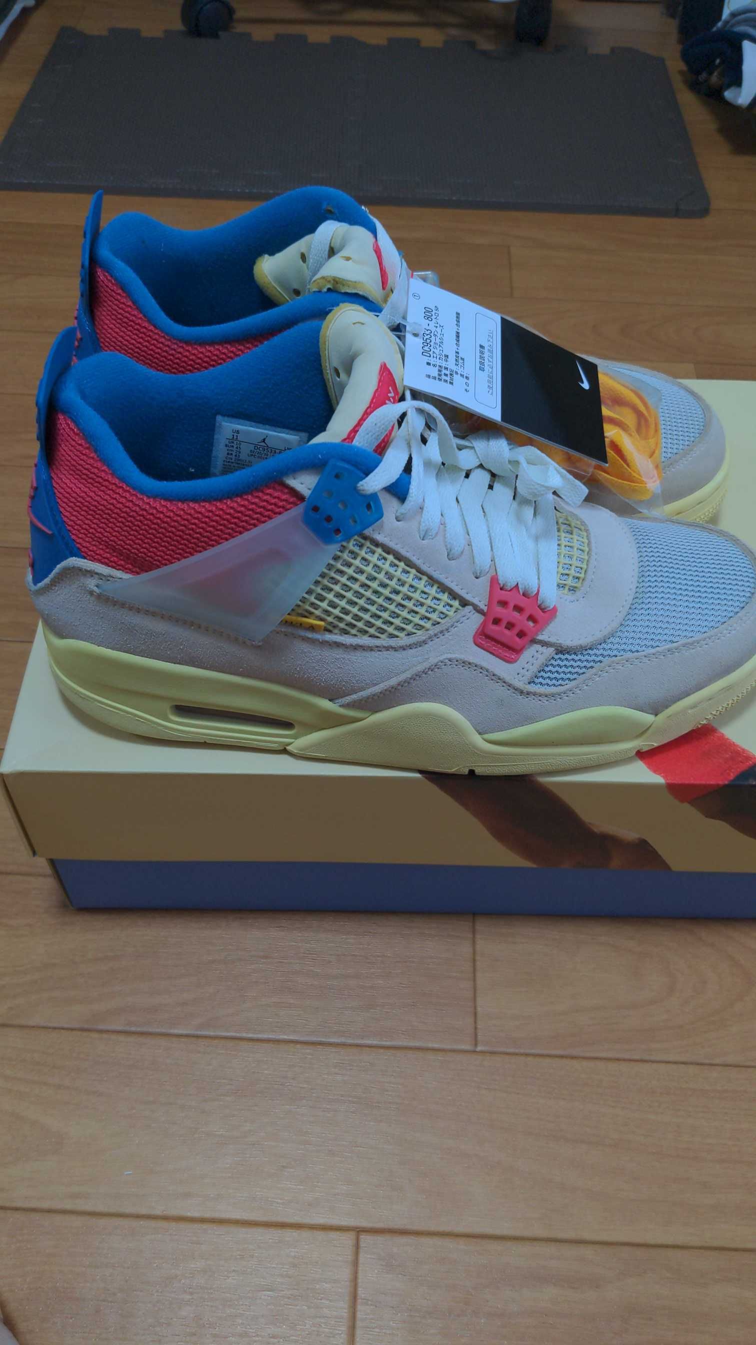 UNION × Nike Air Jordan 4 SP "Guava Ice/Light Fusion Red"