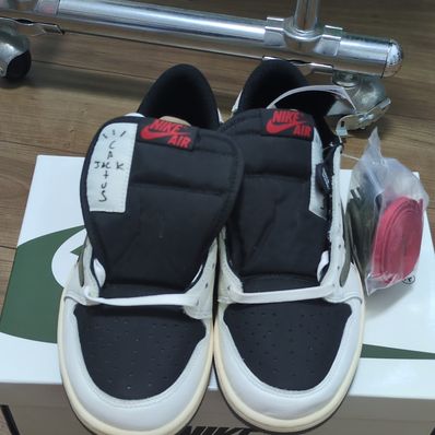 Travis Scott × Nike Women's Air Jordan 1 Low OG "Medium Olive"