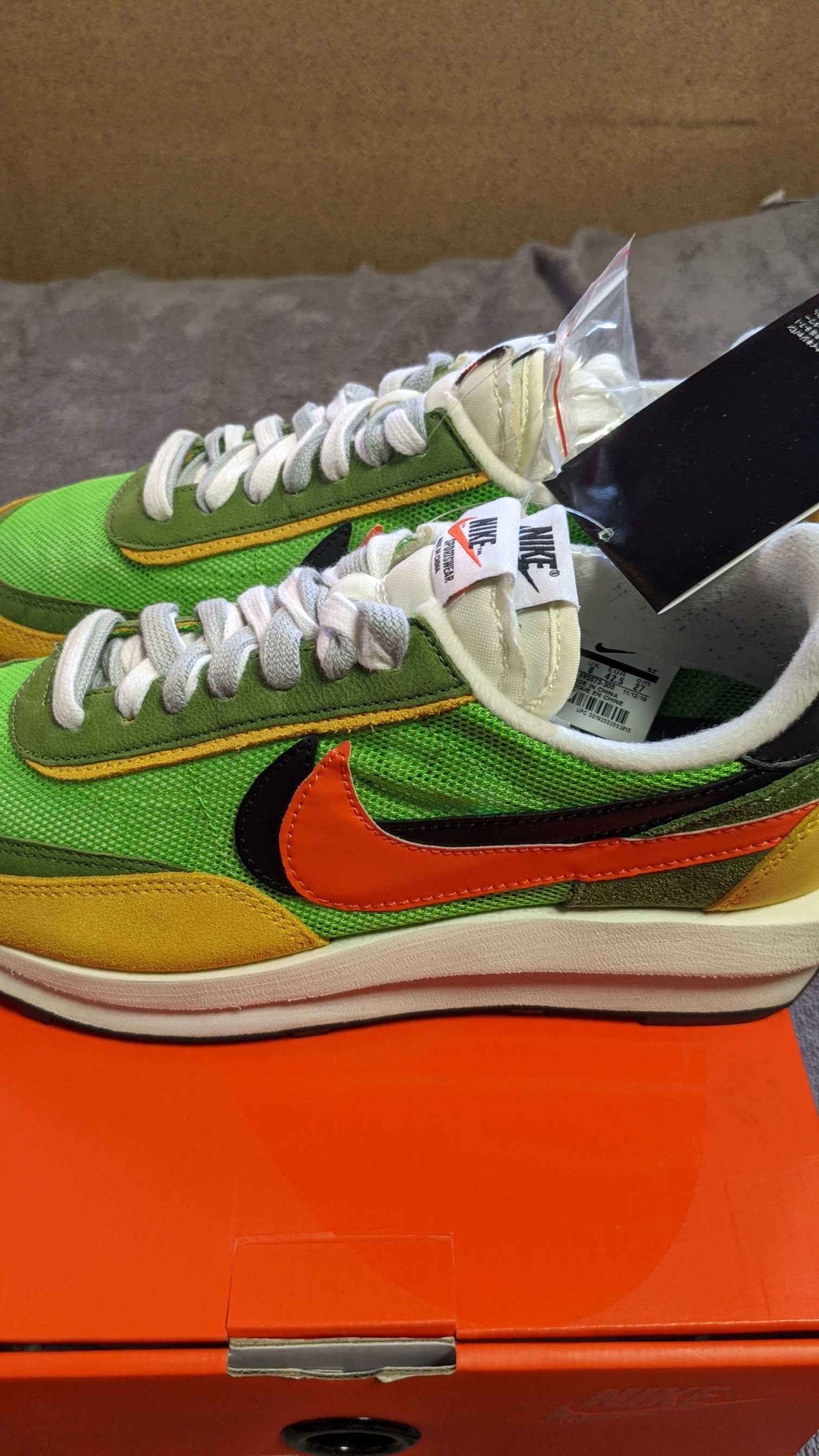 sacai × Nike LDV Waffle "Green"