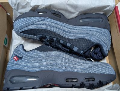 Levi's × Nike Air Max 95 OG "Denim Blue"
