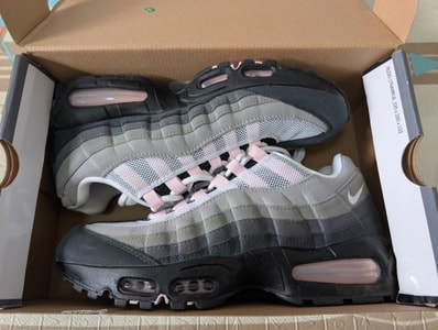 Nike Women's Air Max 95 OG Big Bubble "Medium Grey/Pink Foam"