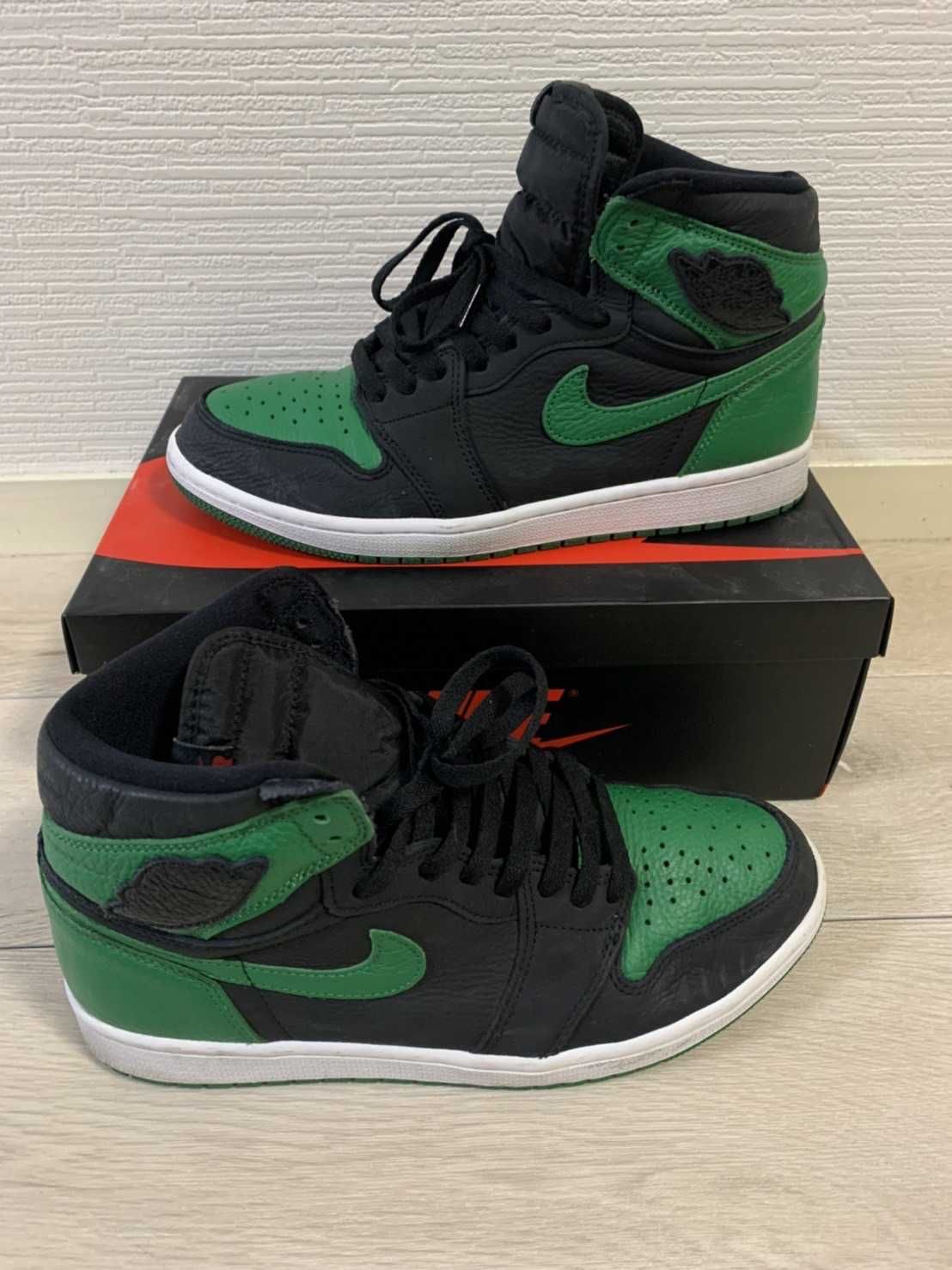Nike Air Jordan 1 Retro High OG "Black/Pine Green" (2020)      