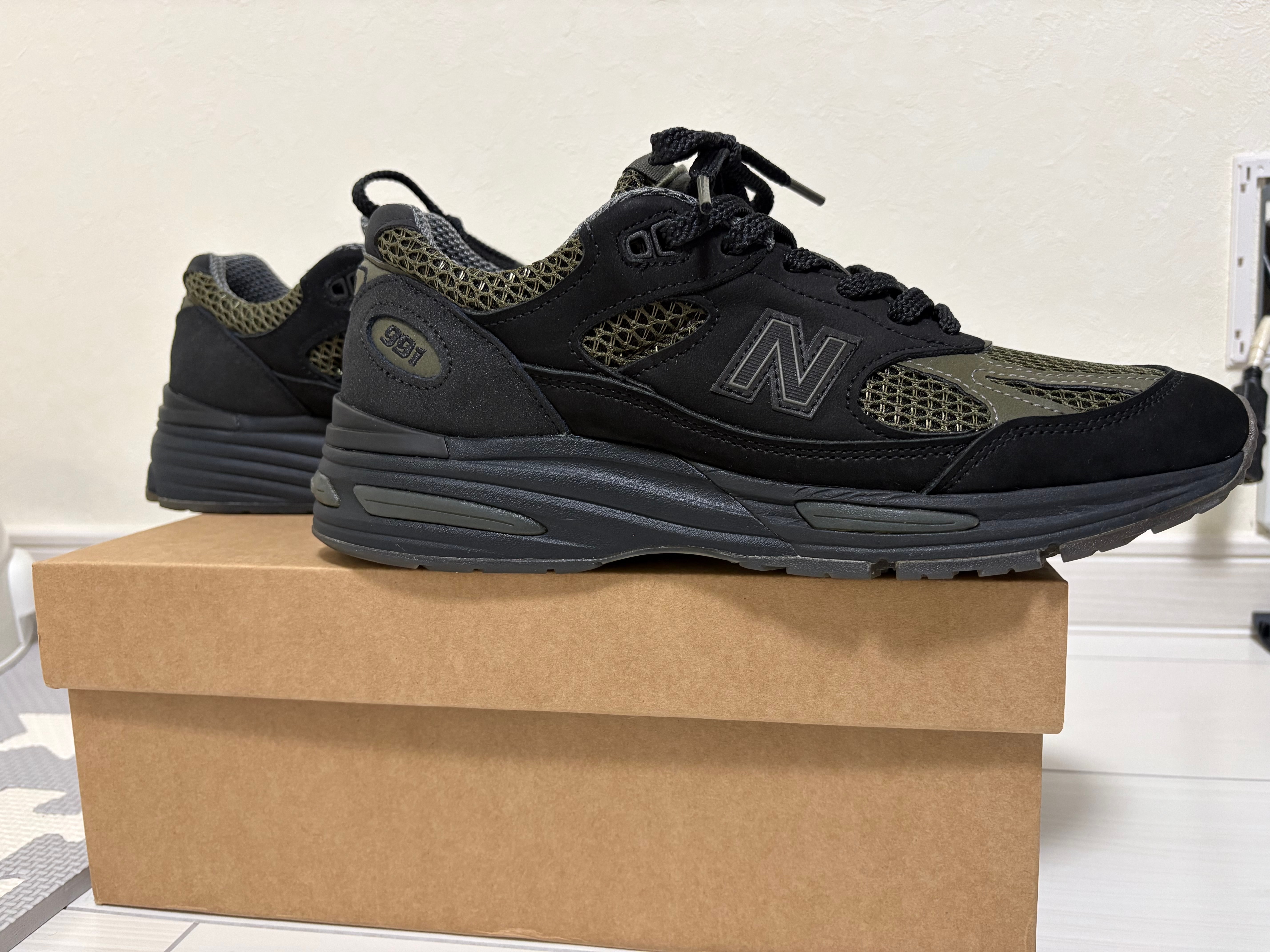 Stone Island × New Balance 991V2 "Black"