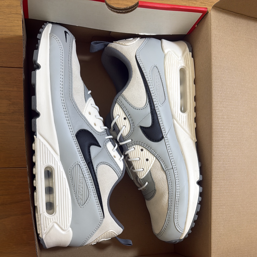 Nike Air Max 90 SE "Cream/Grey Black"
