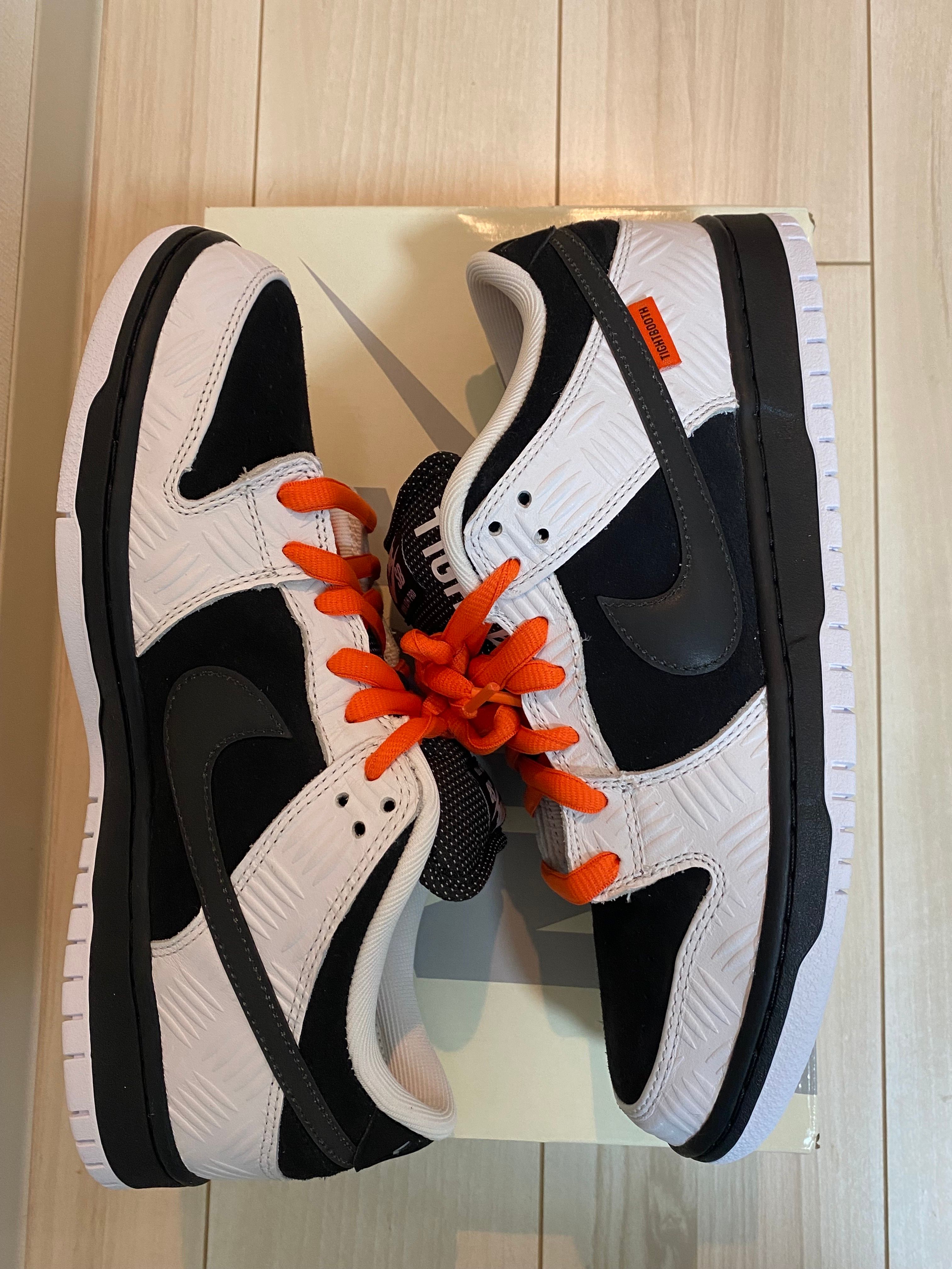 TIGHTBOOTH × Nike SB Dunk Low Pro QS "Black and White"