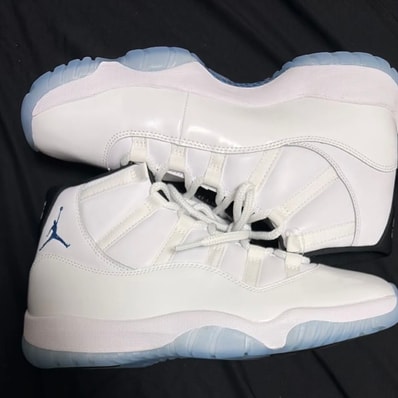 Nike Air Jordan 11 Retro "White/Legend Blue"