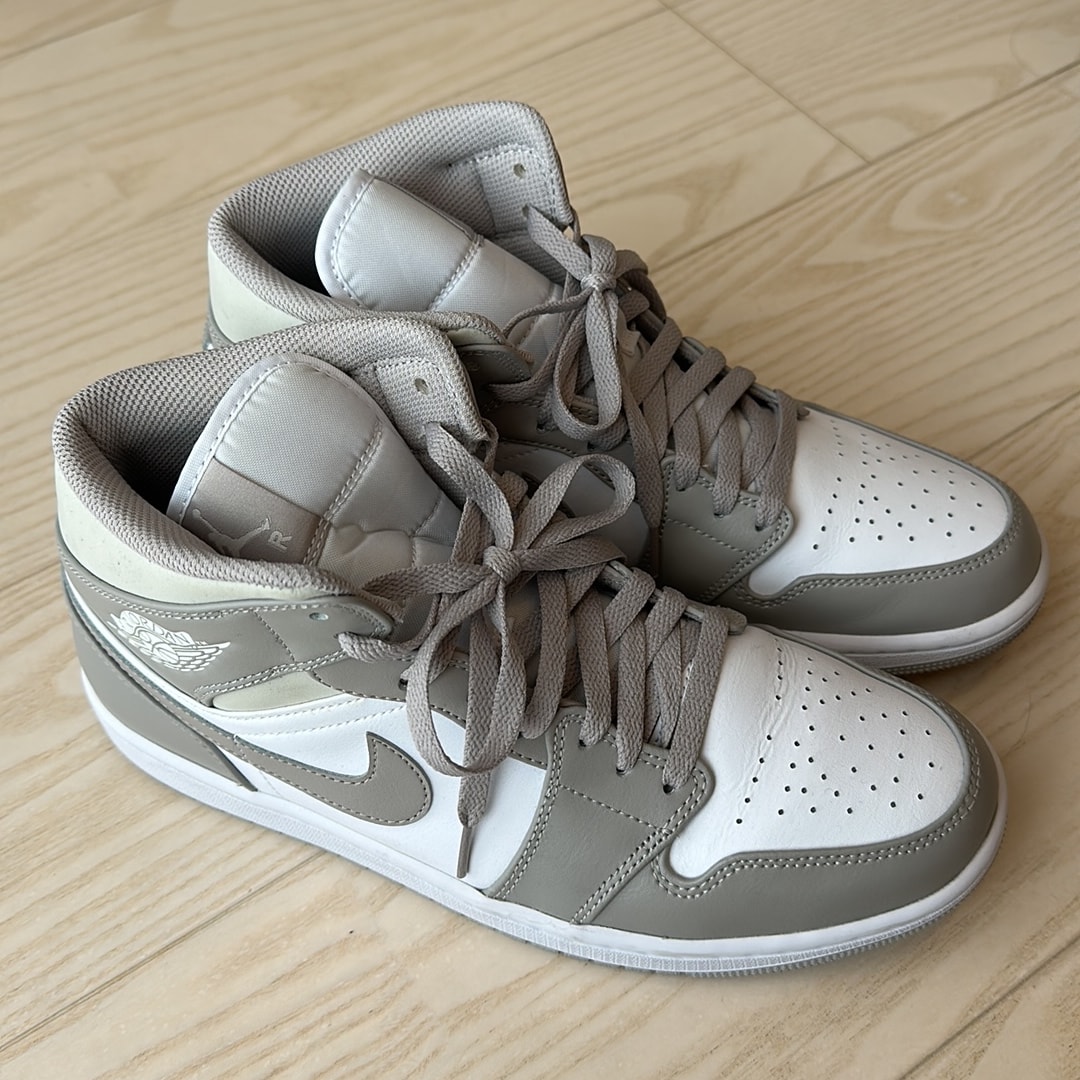 Nike Air Jordan 1 Mid "Linen"
