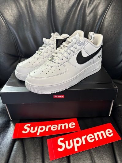 Supreme × Nike Air Force 1 Low "White/Black"