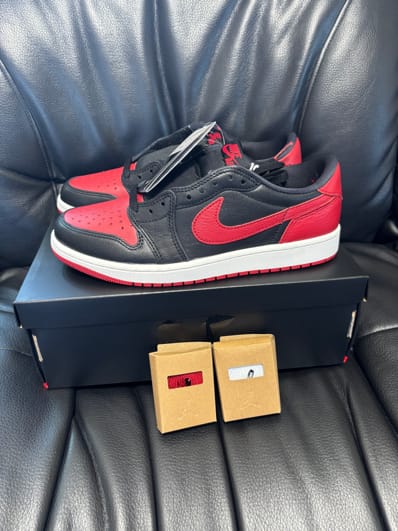 Nike Air Jordan 1 Retro Low OG "Banned"