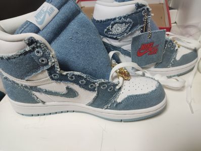 Nike Women's Air Jordan 1 High OG "Denim"