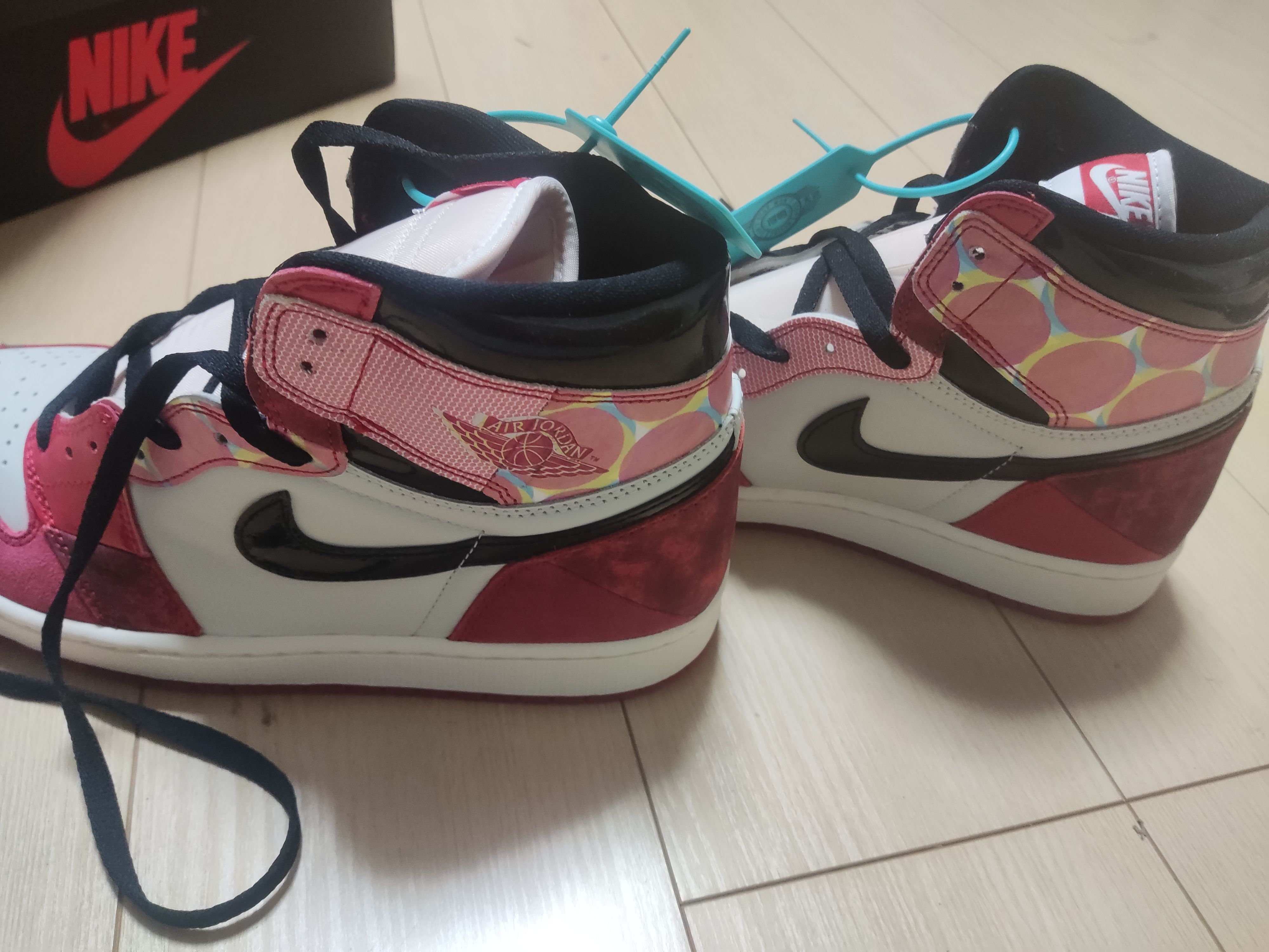 Spider-Man × Nike Air Jordan 1 High OG SP "Next Chapter/Spider-Man:Across the Spider-Verse"