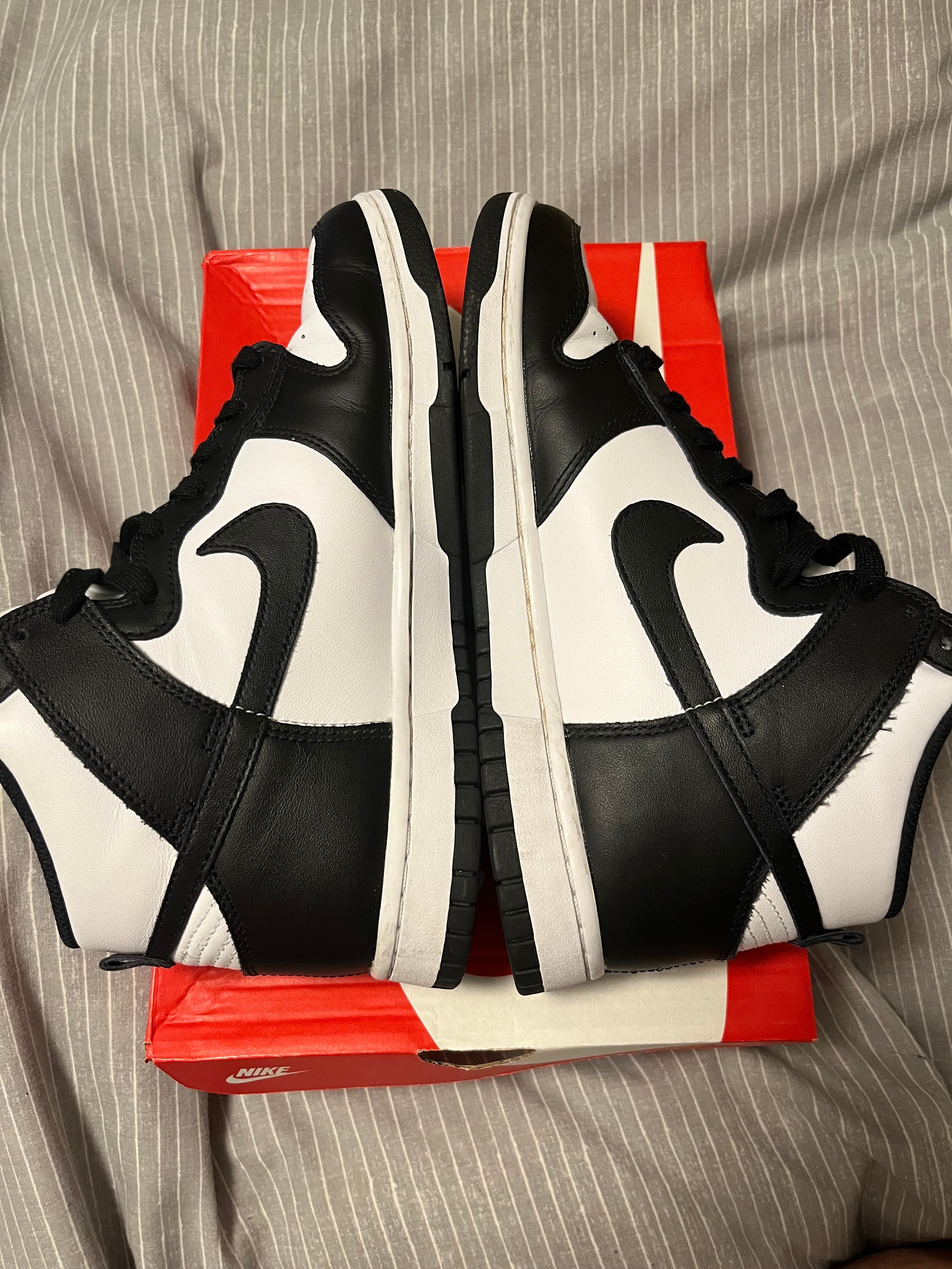 Nike Dunk High "Black and White"