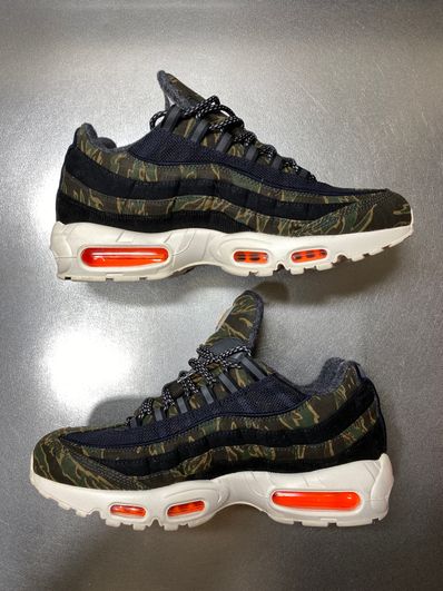 Carharte WIP × Nike Air Max 95 "Black/Sail/Total Orange"