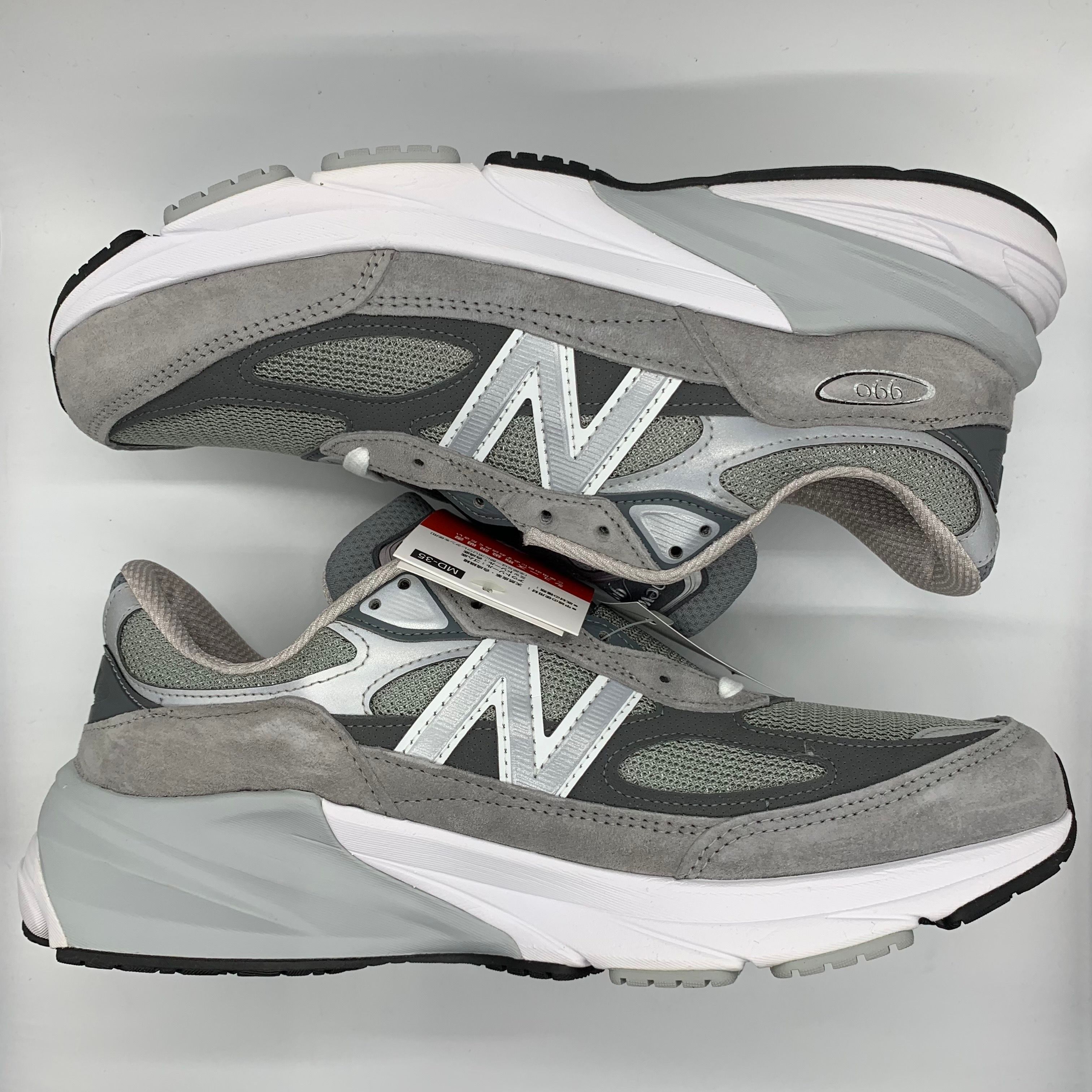 New Balance 990V6 "Gray" (Heel Logo NB)