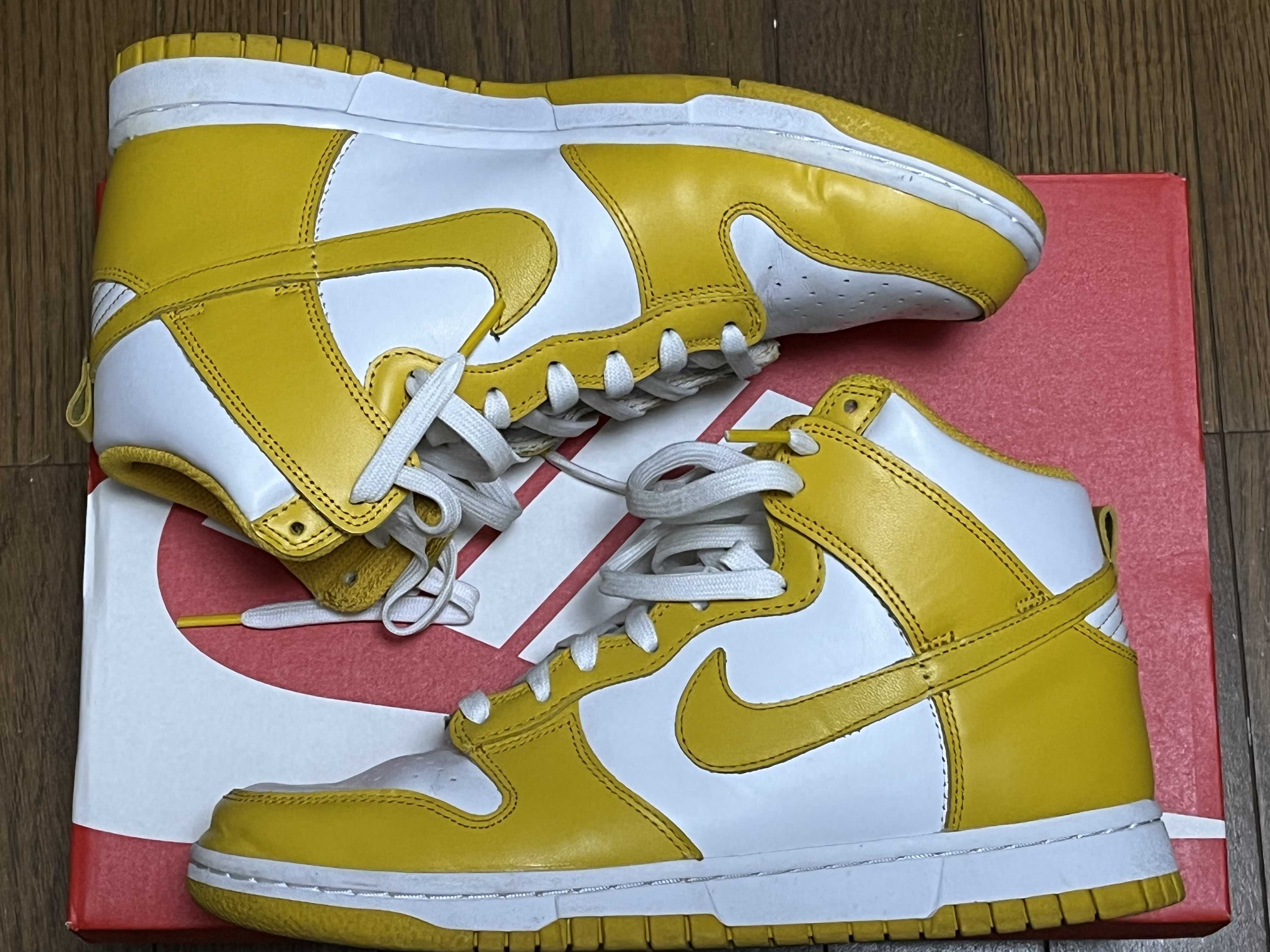 NIKE Women's DUNK HIGH "DARK SULFUR"