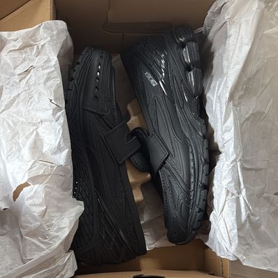 New Balance 1906L "Triple Black"