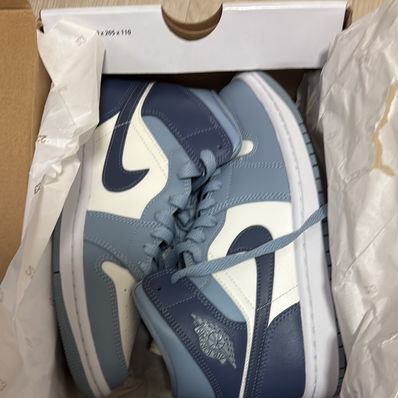 Nike Women's Air Jordan 1 Mid "White/Diffused Blue"