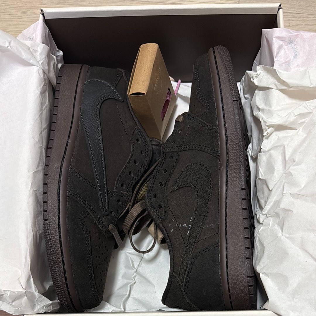 Travis Scott × Nike Air Jordan 1 Low OG SP "Velvet Brown and Dark Mocha"