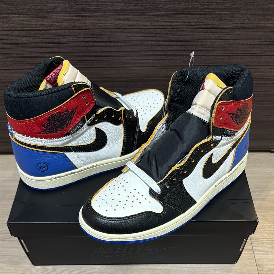 fragment design × UNION × Nike Air Jordan 1 High OG "Black/Varsity Red"